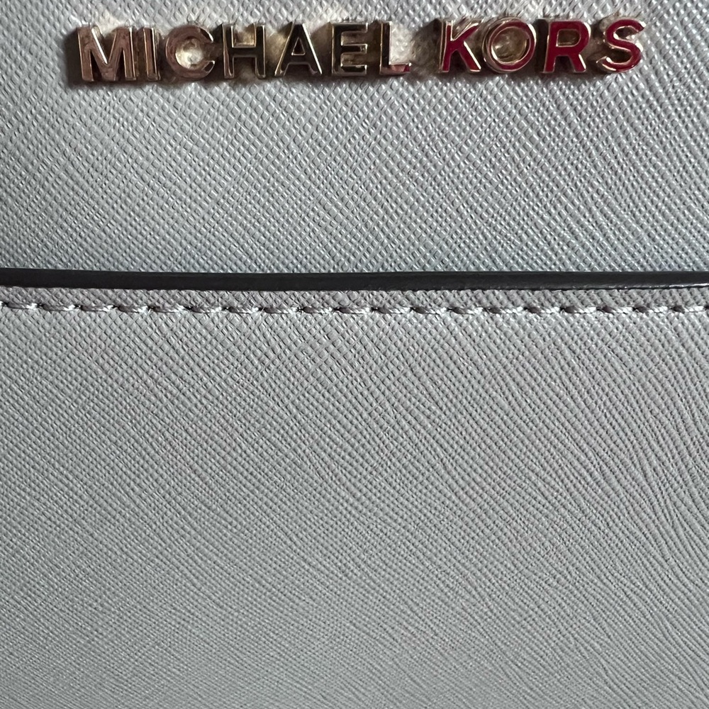 Michael Kors gray leather tote bag/like new - Picture 12 of 12
